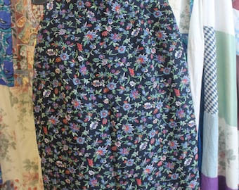 Lined Floral Pencil Skirt size 10 REF 424