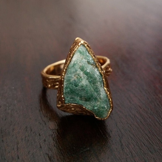 Emerald ring Raw gemstone Ring Rough Emerald ring by LeClo