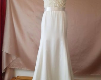 Wedding dress now it low price