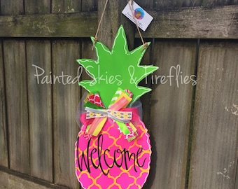 Summer Door Hanger / Pineapple Door Hanger / Wooden Door Hanger / Pineapple Decor / Welcome / decor / Front Door Decor / Decoration