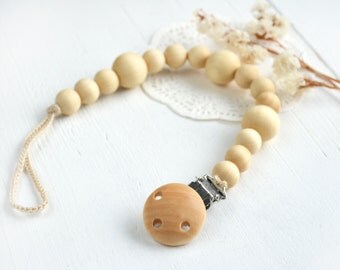 Pacifier clip Wooden pacifier clip Dummy clip Soother clip Binky clip Baby shower gift Gender neutral baby gift New baby gift Teether
