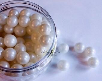 Pearlized White sugar pearls - 12 mm