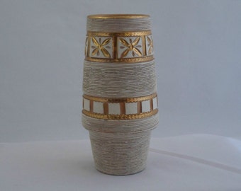 Fratelli Fanciullacci - stylish vase in white with gold accents . 1960s Italian art pottery from Florence.