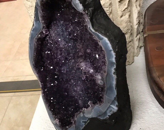 Amethyst Crystal Geode w/ Chalcedony Border 16 inches tall from Brazil Home Decor \ Amethyst \ Crystal \ Geode \ Amethyst Geode \ Fung Shui