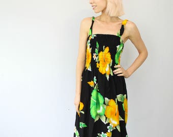 Vintage 90s Black Patterned Floral Dress.