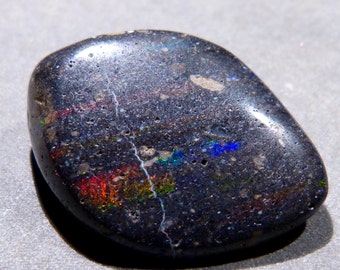 Black Opal, 1'' inch, 6g, Honduras, Palm Stone, mens gift, tumbled, wire wrapping supply, colorful, volcanic, palm stone, metaphysical