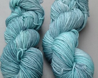 Yarn, DK Yarn, Hand Dyed Yarn, Green Yarn, Grey Yarn, Tonal Yarn Superwash Merino Wool - Seafoam
