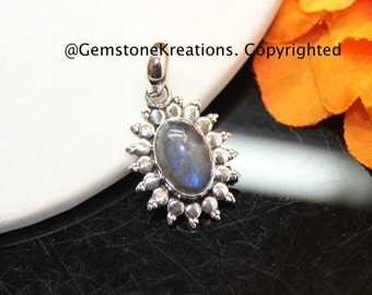 Labradorite Pendant, Sterling Silver Pendant, Gemstone Pendant