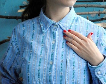 Vintage womens shirt with blue flowers embroidery Marsum