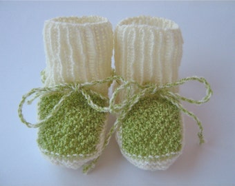 Hand Knitted Baby Girl/Boy Shoes/ Baby Girl,Boy Booties/ Newborn Shoes/size 0-8M/Beige Green Baby Booties/Crib shoes