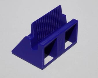 3D printed Nintendo Switch dock -UPGRADE V3! Many colors available - heat vent, rear cartridge storage. Taller to accommodate plug.