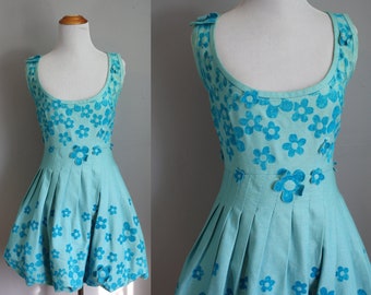 1960s floral mini dress, 1960s scooter dress
