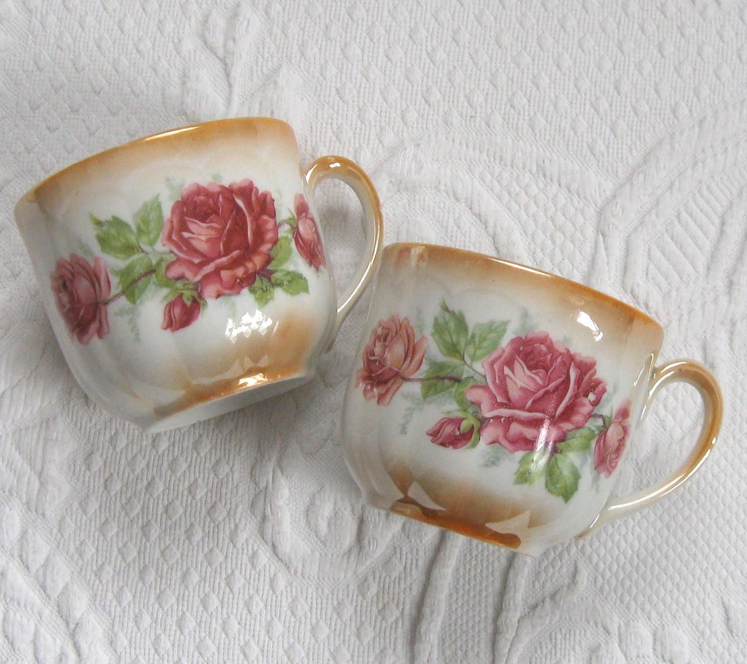 2 rose cups . rose cup . 20s rose cup . rose tea cup