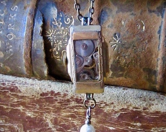 Steampunk necklace - Glimmer - Steampunk watch parts - Repurposed Art