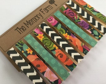 Clothesline Photo Display, clothespin set- Bright Black Floral Chevron
