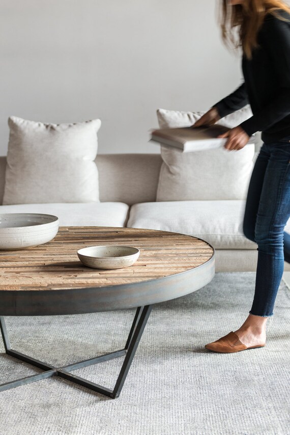 reclaimed wood round coffee table patchwork design reclaimed wood round coffee table patchwork design