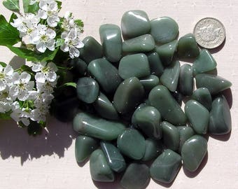 10 Green Chalcedony Crystal Tumblestones, Green Crystals, Crystal Collection, Chakra Crystals, Meditation Stone, Worry Stone, Harmony Stone