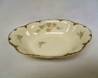 Delicate and Timeless, Taylor Smith Taylor 9 inch Vegetable Bowl