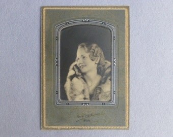 Original 1930s Art Deco Photo of Fashionable American Girl in Fur