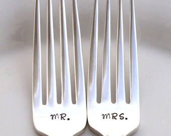 Mr. & Mrs. WEDDING Forks Cake Table Setting Decor Forks Hand Stamped - Ramona, Brentwood, Lakewood 1928 - Ready To Ship