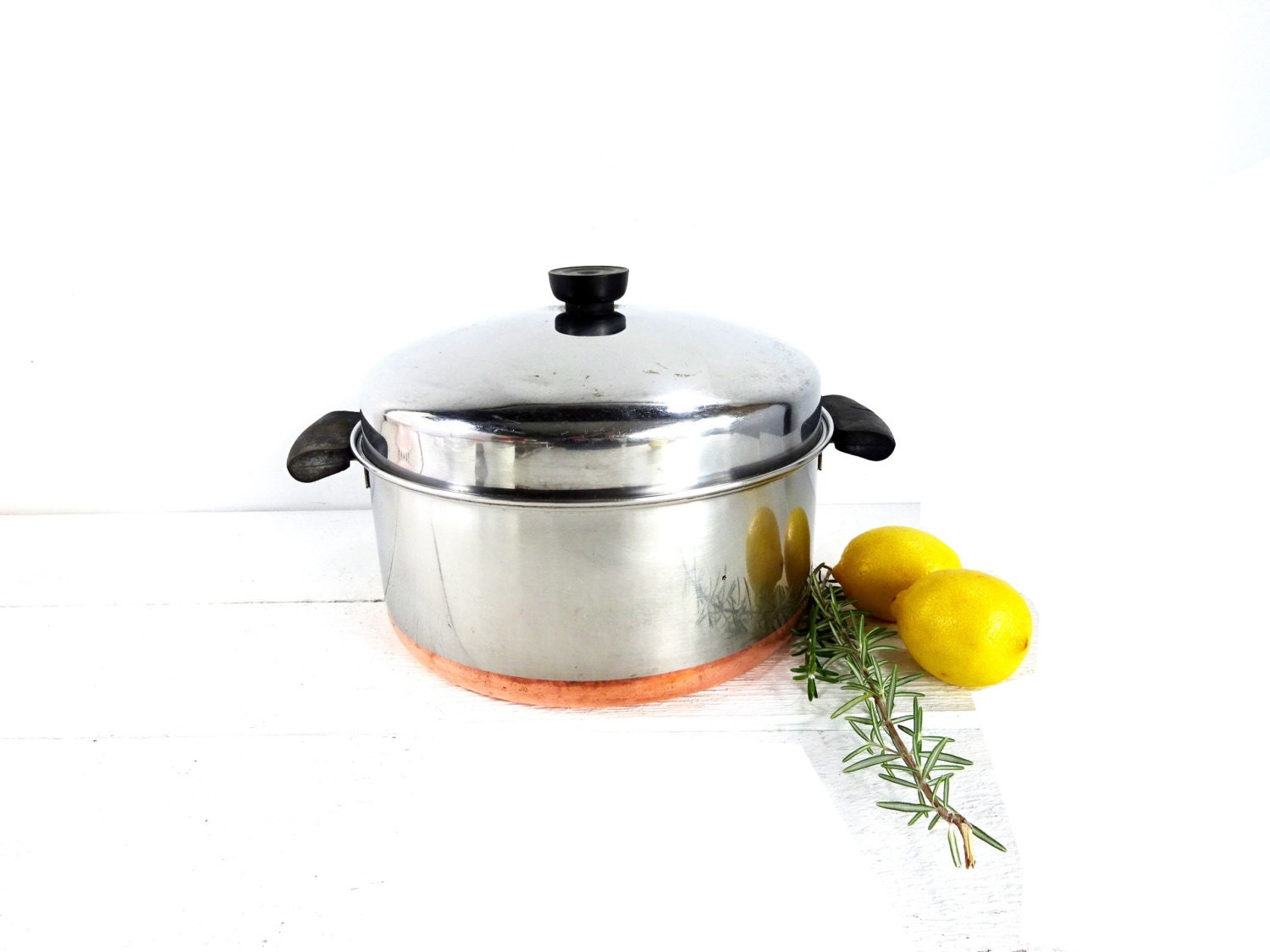 Vintage Revere Ware Copper Bottom Dutch Oven