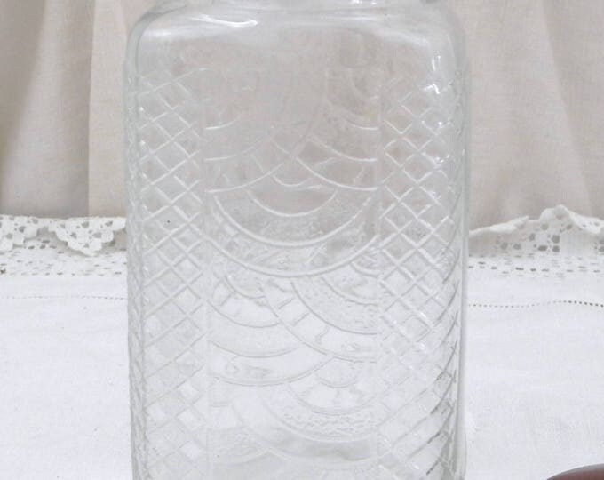 Square Vintage Art Deco Design Pattern Glass Jar with Bakelite Lid from France, French, Retro, Kitchen, 1930, Transparent, Glassware, Home
