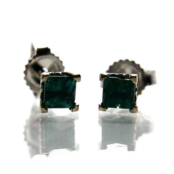 Fine Gold & Silver Vintage Jewelry curated by Etsy Vintage Jewelry Team