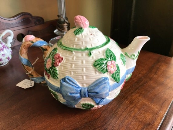 Floral teapot haldon group