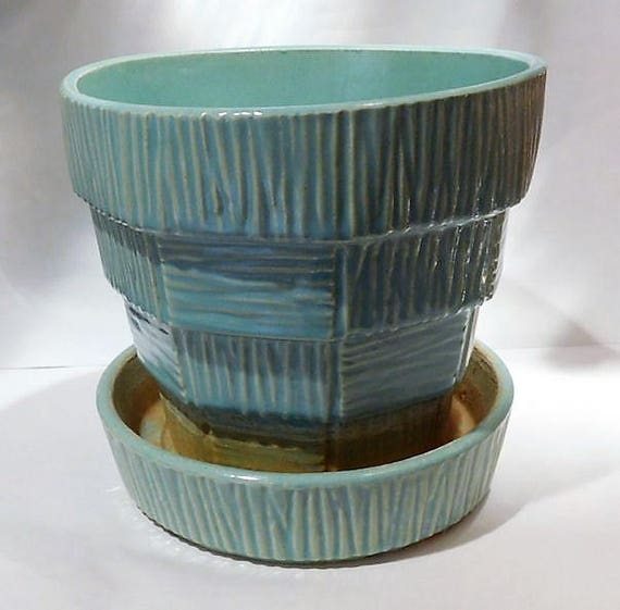 Large Green McCoy Flower Pot Planter 1950s Mid Century Cottage Home Decor Garden Beach House Country Farm Farmhouse Spring Summer Gardening