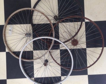 vintage road bike wheel size