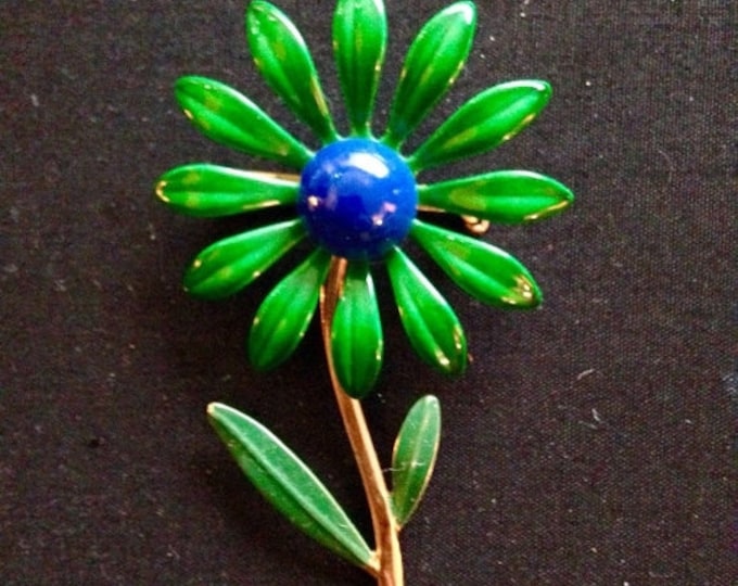Storewide 25% Off SALE Vintage Long Stem Daisy Flower Designer Cocktail Brooch Set In Beautiful Oversized Petals With Blue And Green Enamel