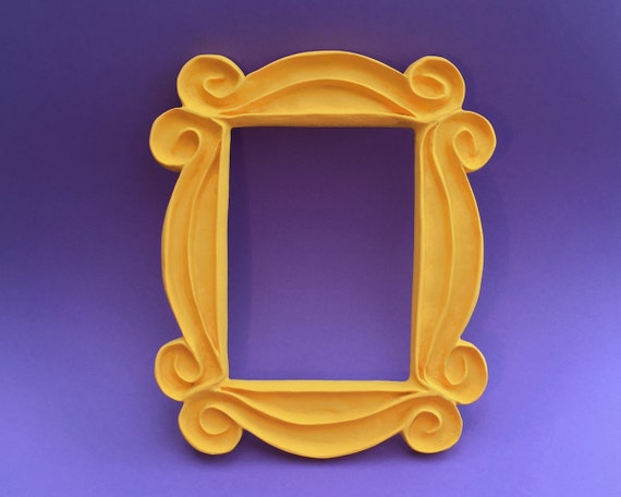 Download The Original Size FRIENDS Peephole Frame FRIENDS frame From