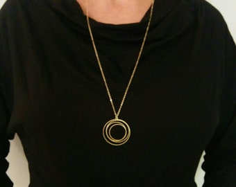 Gold Circle Necklace, Circle Necklace, Long Necklace, Circle Jewelry, Statment Necklace, Necklace, Wedding Jewellery, Pendant Necklace