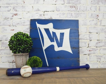 Chicago Cubs W Flag Sign, Rustic Home Decor, Cubs Decor, Cubs Signs, Rustic Sports Signs, Chicago Decor, W Flag, Baseball Decor, MLB Signs