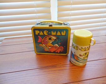 FREE SHIPPING - 1980 Pacman Metal Lunchbox with Thermos