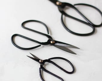 Vintage Finish Black Bonsai Garden Shears (Scissors) - Small / Medium / Large