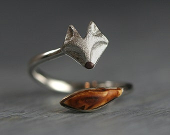 Sterling and oak wood wrap fox ring. Adjustable silver ring with fox face and wooden tail. 925 Sterling silver fox jewelry for her..