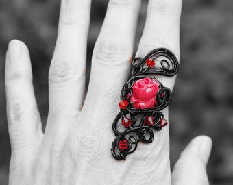 Dark Queen Red rose black ring Gothic Dark Souls jewelry Statement Wire wrapped Medieval Victorian Big Gift for girlfriend/her Handmade