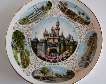vintage Disneyland plate: Walt Disney souvenir plate, Japan