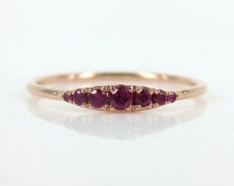 Seven-Stone Graduated Ruby Ring in 18K Rose Gold