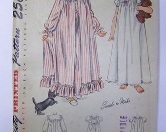 Vintage 1940s Simplicity 2250 Girls' Peignoir, NIGHTGOWN & Robe pattern size 8 UNCUT