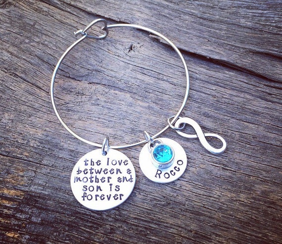 The love between a mother and son is forever bracelet Clearance
