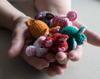 Miniature mice, amigurmi mouse, crochet mice, mice toys, pet toys, cat toys