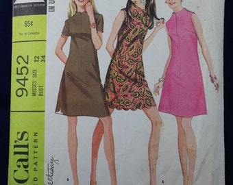 Sewing Pattern for a Woman's 1960's Dress in Size 12 - McCall's 9452