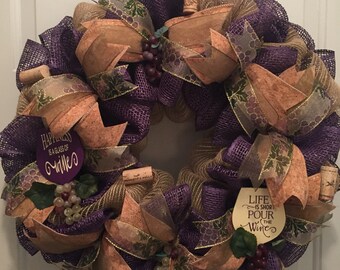 Wine wreath, Grape wreath, Grapes, Wine cork wreath, Wine Décor, Grape Décor, Grapes, Wine lovers gift, Wine Housewarming
