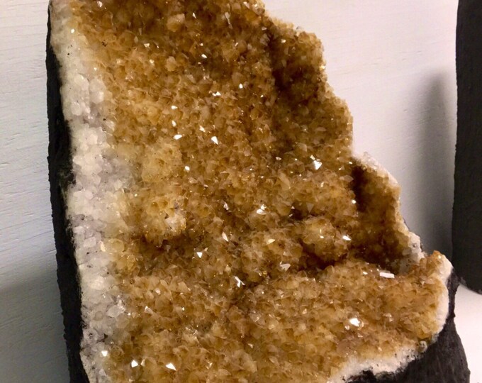 Citrine Geode 24 inch tall X 21 inch Wide From Brazil- 2 foot Specimen 200 Pounds- Healing Crystals \ Reiki \ Healing Stone \ Fung Shui