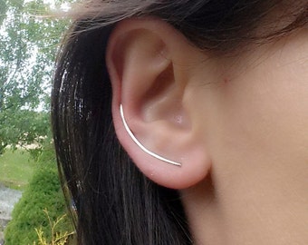 Dainty, curved ear climber, hammered ear climbers, surgical steel, 316L, minimalistic earrings, hypoallergenic, for her, a gift, for woman