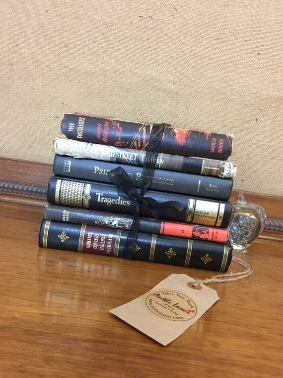 BLACK RED GOLD Vintage Book Collection - Old Books Decoration - Interior Design Shelf Staging - Neutral Home Decor - Custom Sourced Books
