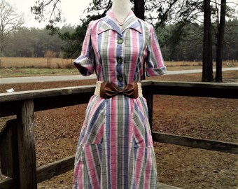 vintage style dress, modest dress, long dress, womens dress, 1940s style dress, shirt waist dress, plaid dress, vintage style clothing