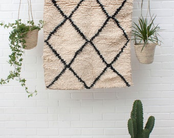 Beni Ourain, Moroccan Rug, no. 86